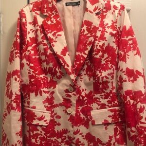 Beautiful and vibrant blazer from New York & Company. Lined throughout.